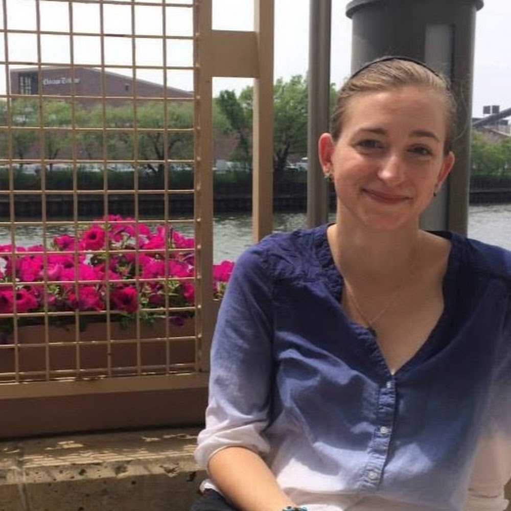 Meet your Posher, Casey